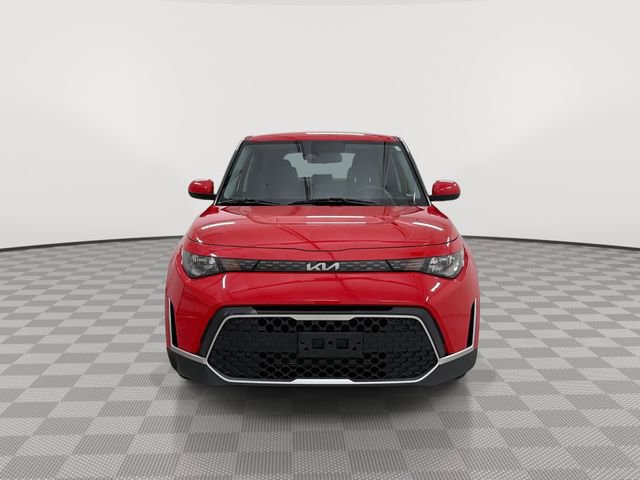 Used 2024 Kia Soul LX w/ Option Group 015 FWD image 3