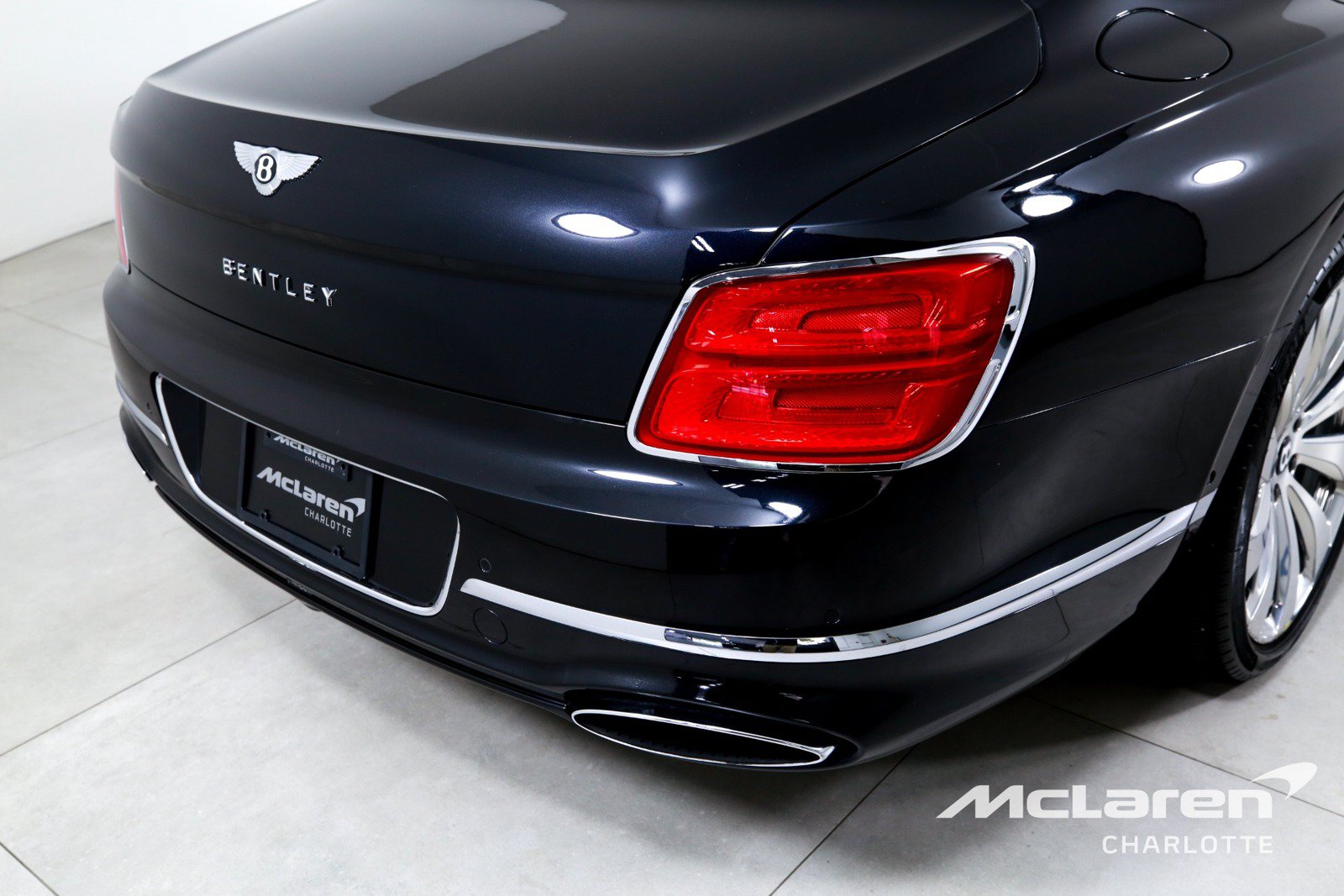 Used 2020 Bentley Flying Spur W12 AWD/4WD image 40