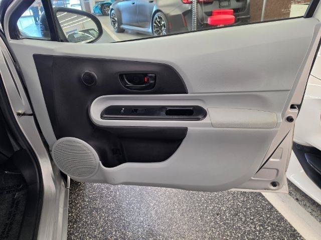 Used 2013 Toyota Prius C One FWD image 34