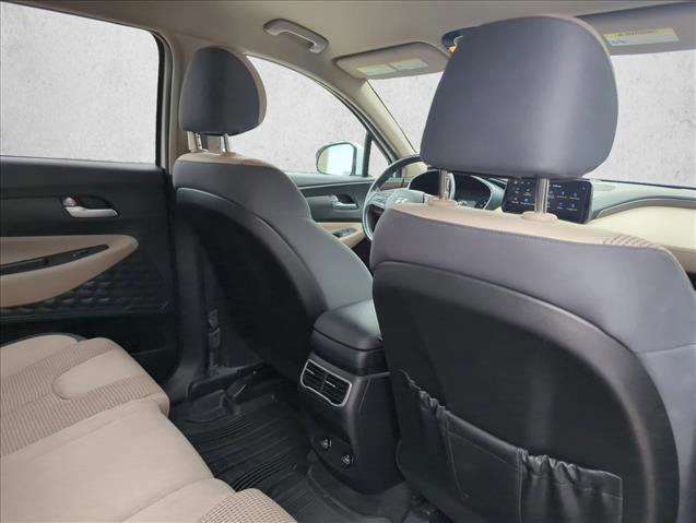 Used 2023 Hyundai Santa Fe SEL image 19