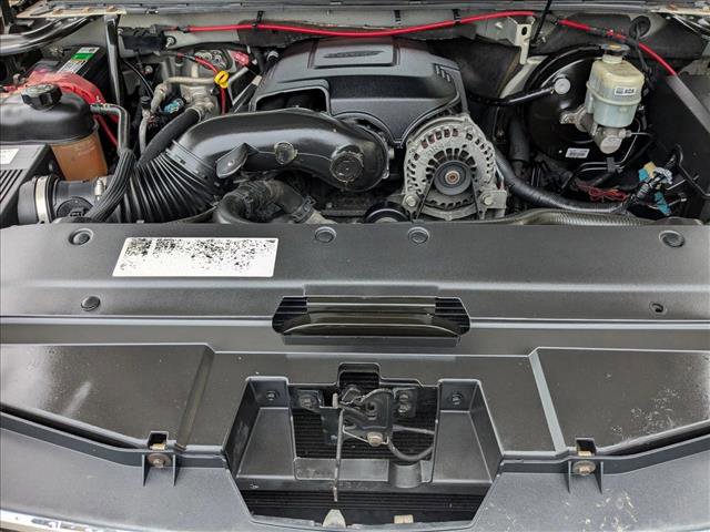 Used 2008 Chevrolet Suburban LT image 23