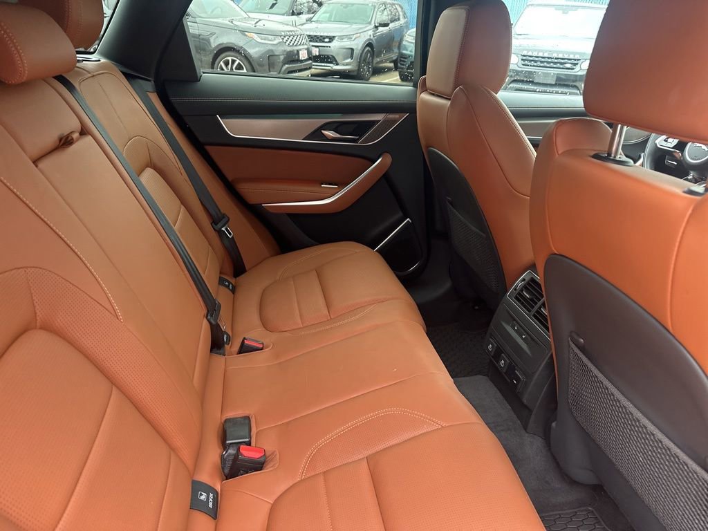 Used 2026 Jaguar F-PACE R-Dynamic S image 13