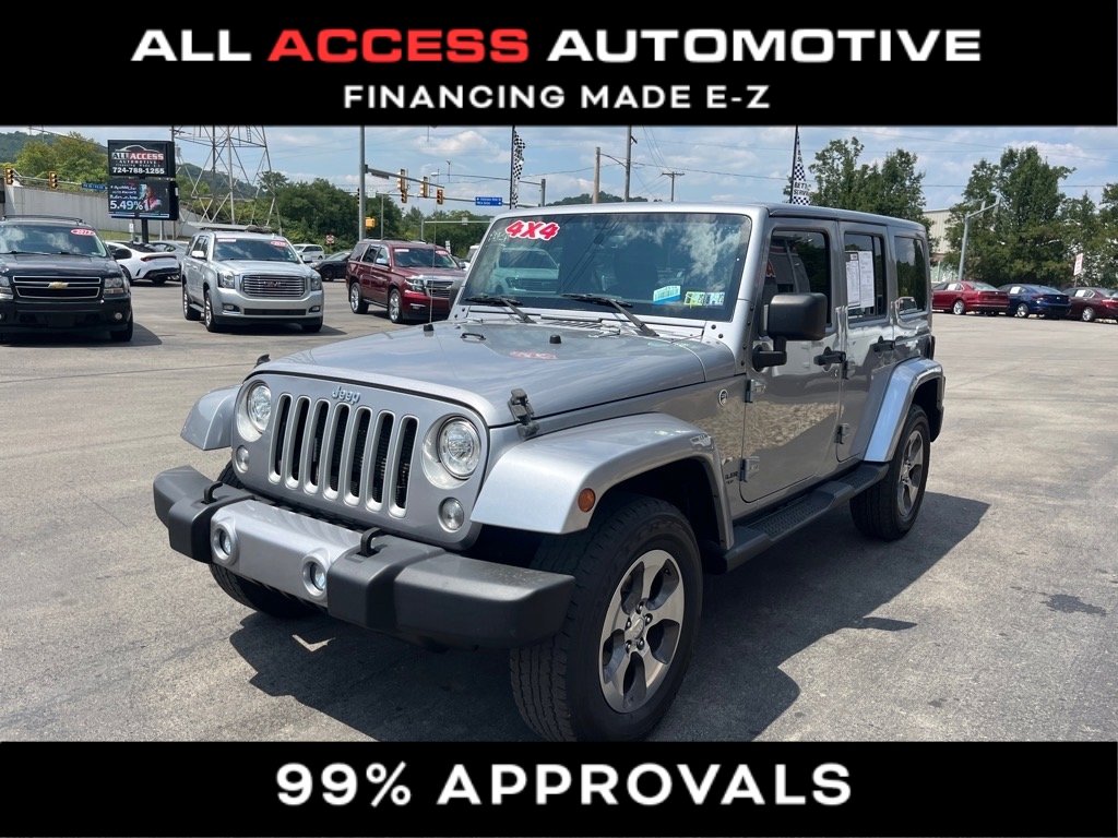 Used 2017 Jeep Wrangler Unlimited Sahara w/ Connectivity Group image 3
