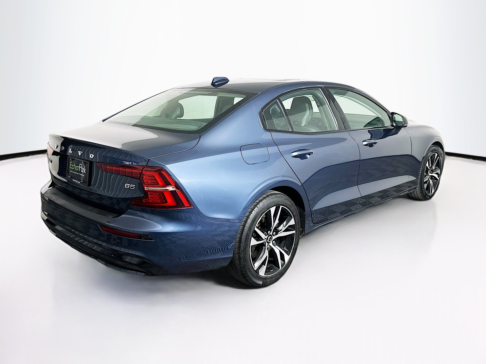 Used 2024 Volvo S60 B5 Core FWD image 9