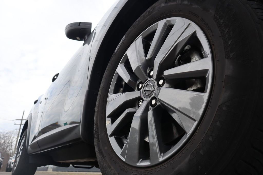 Certified 2024 Nissan Pathfinder S image 10