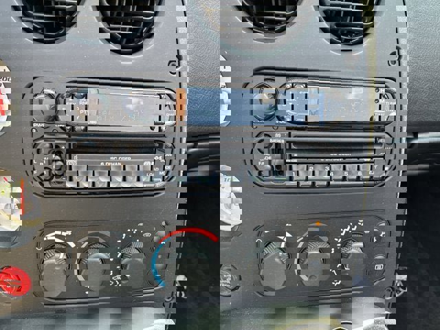 Used 2004 Dodge Viper SRT-10 image 30