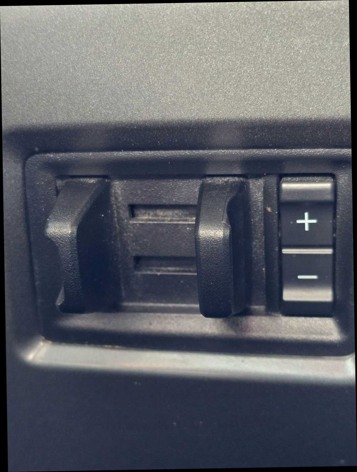 Used 2022 Ford F250 XLT w/ XLT Value Package image 31