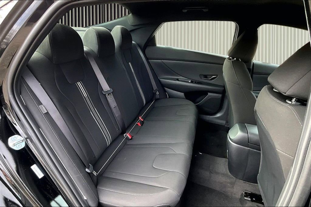 New 2026 Hyundai Elantra Sport FWD image 11