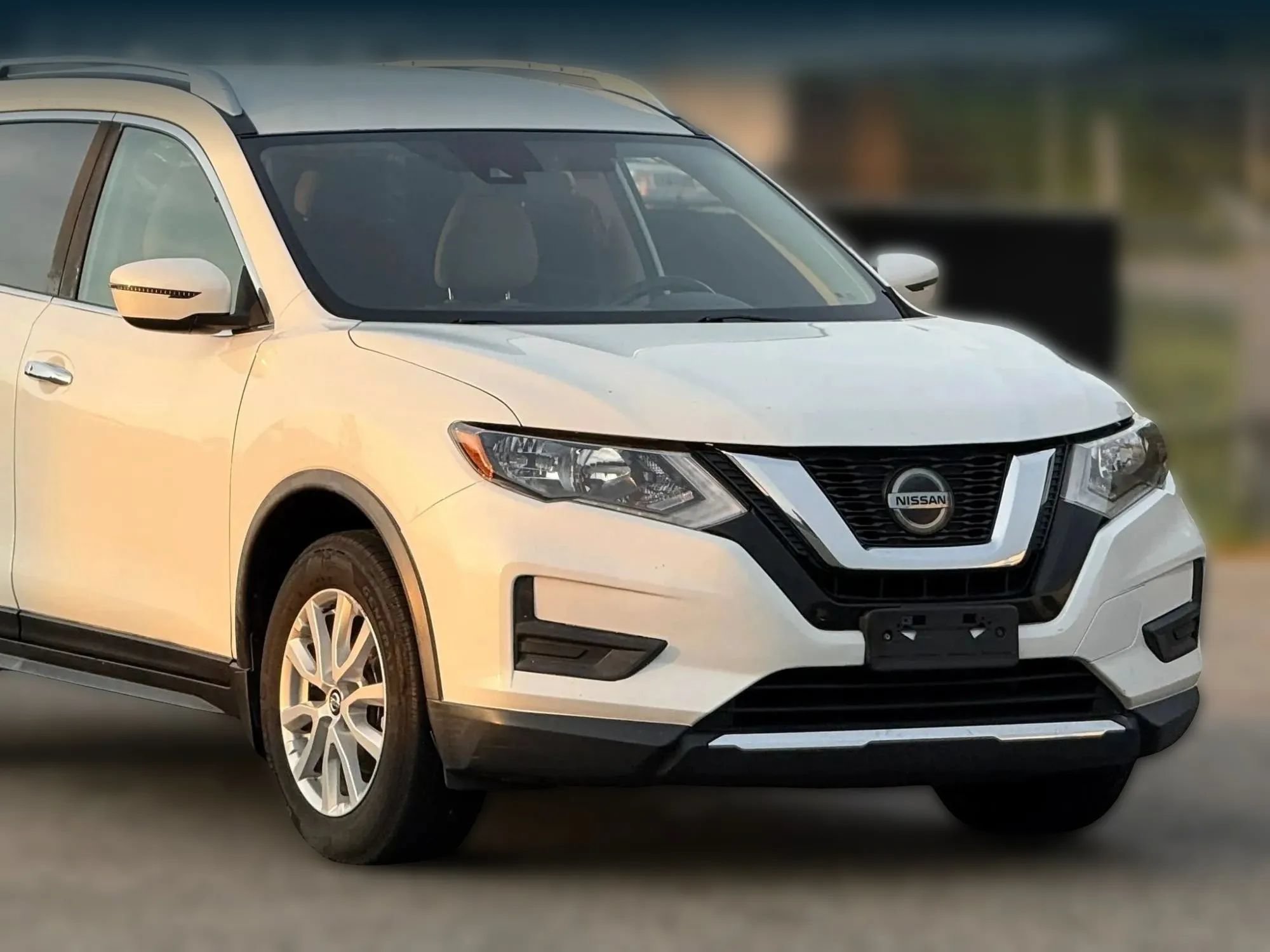 Used 2019 Nissan Rogue SV FWD image 15