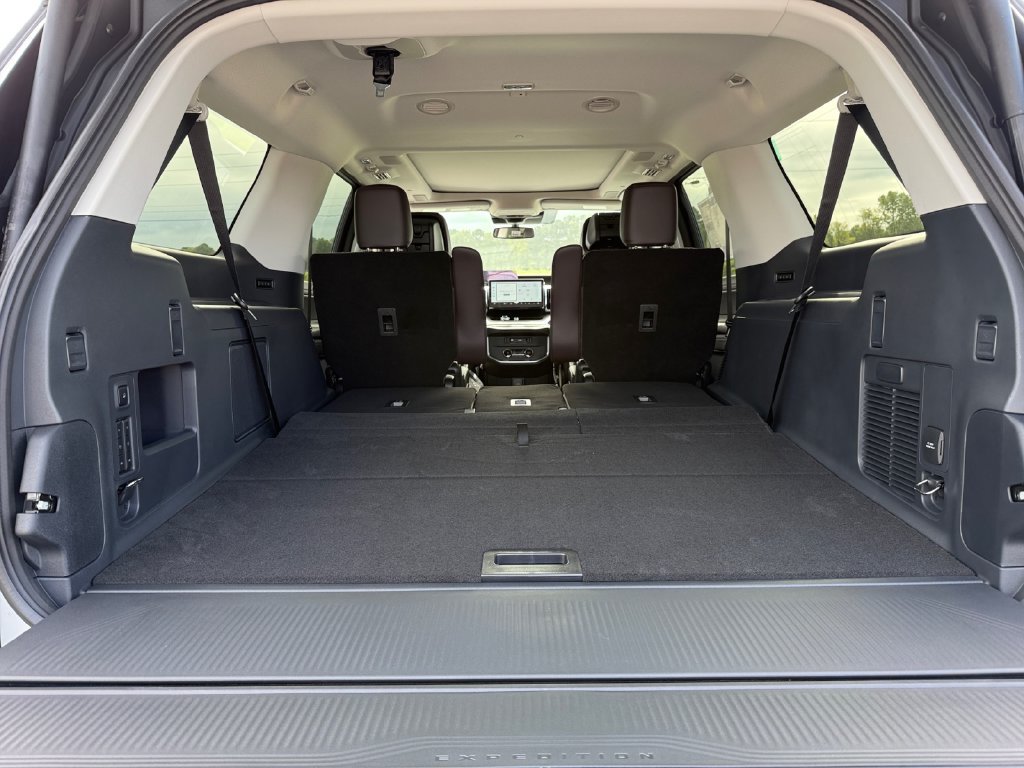 New 2027 Ford Expedition Max Platinum w/ Platinum Ultimate Package AWD/4WD image 18