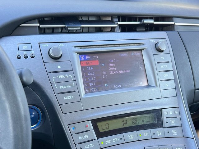 Used 2015 Toyota Prius Two FWD image 32