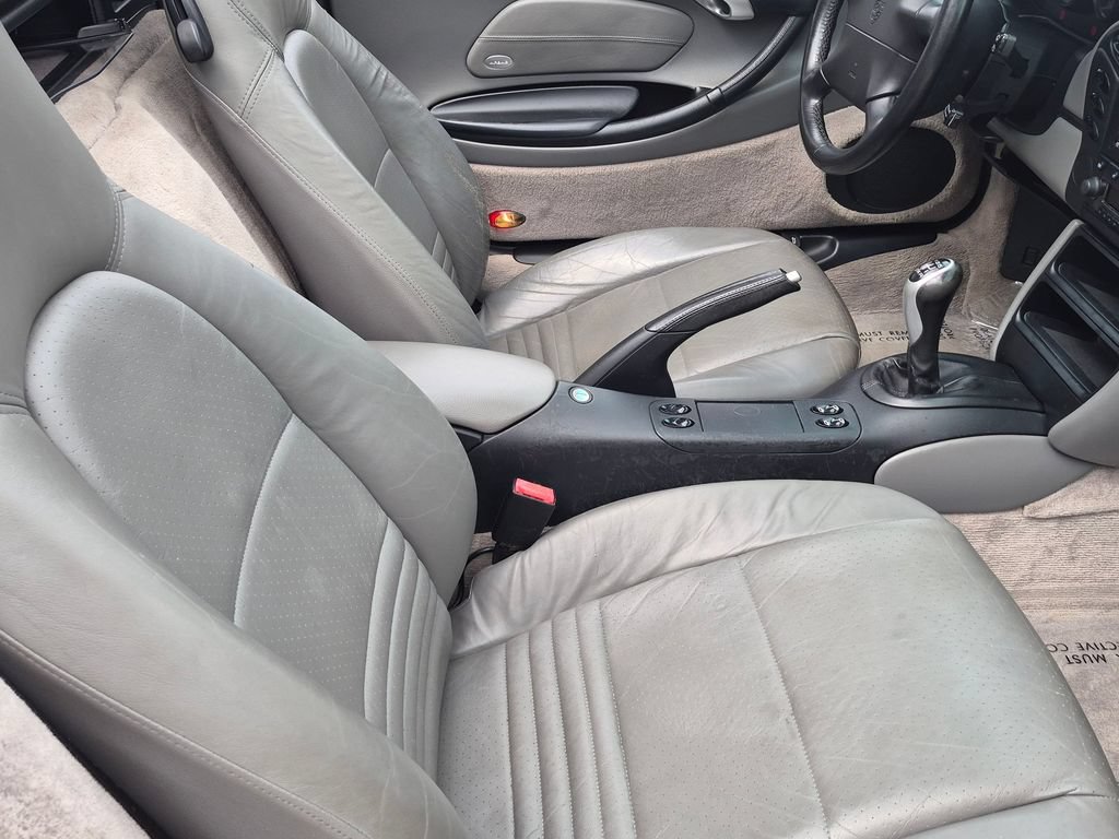 Used 2000 Porsche Boxster RWD image 20