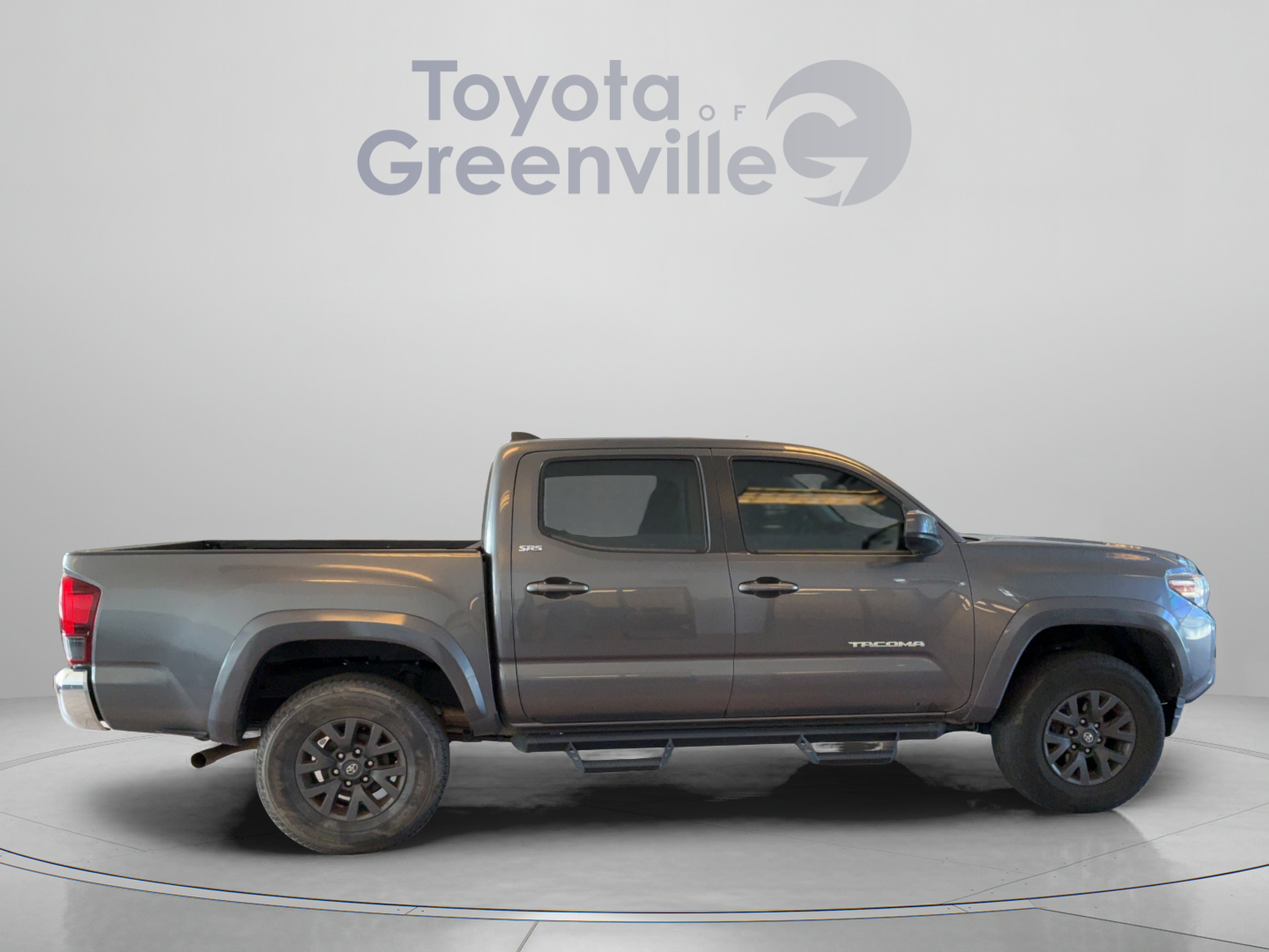 Used 2021 Toyota Tacoma SR5 RWD image 7