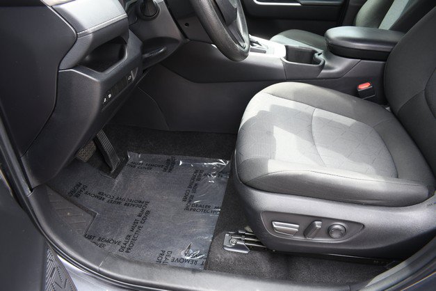 Certified 2022 Toyota RAV4 XLE w/ Convenience Package FWD image 15