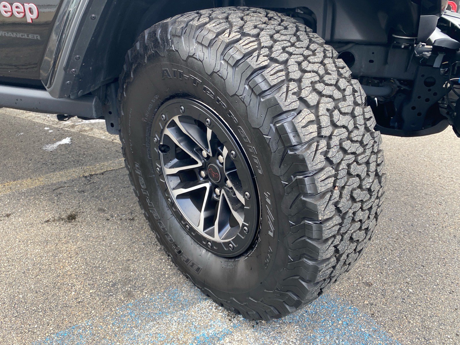 Used 2026 Jeep Wrangler Unlimited Rubicon AWD/4WD image 28