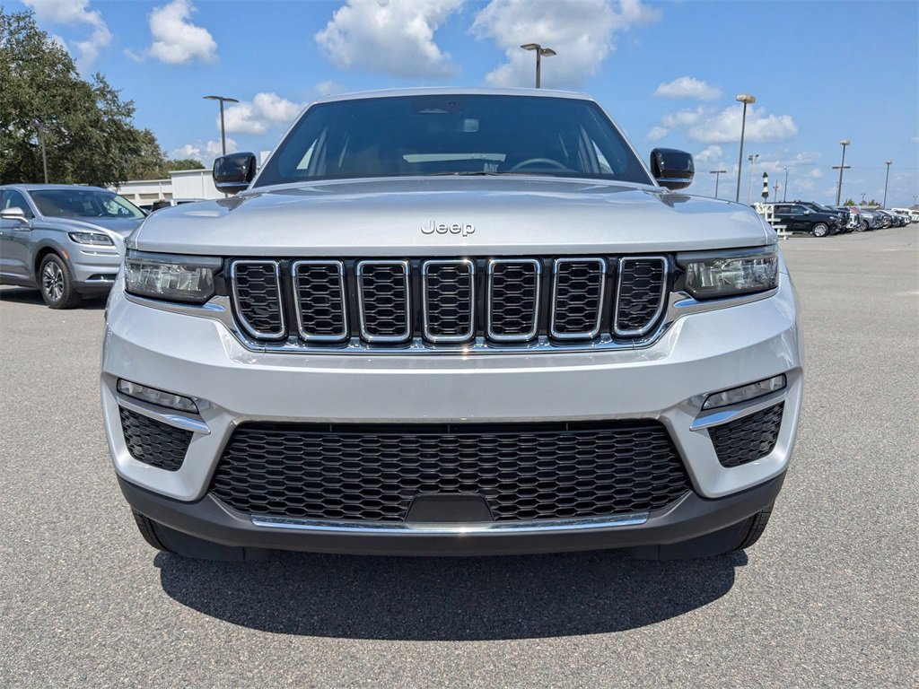 Used 2024 Jeep Grand Cherokee Limited image 9