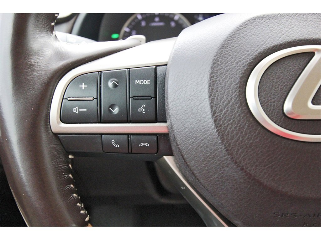 Used 2020 Lexus RX 350L FWD w/ Premium Package image 11