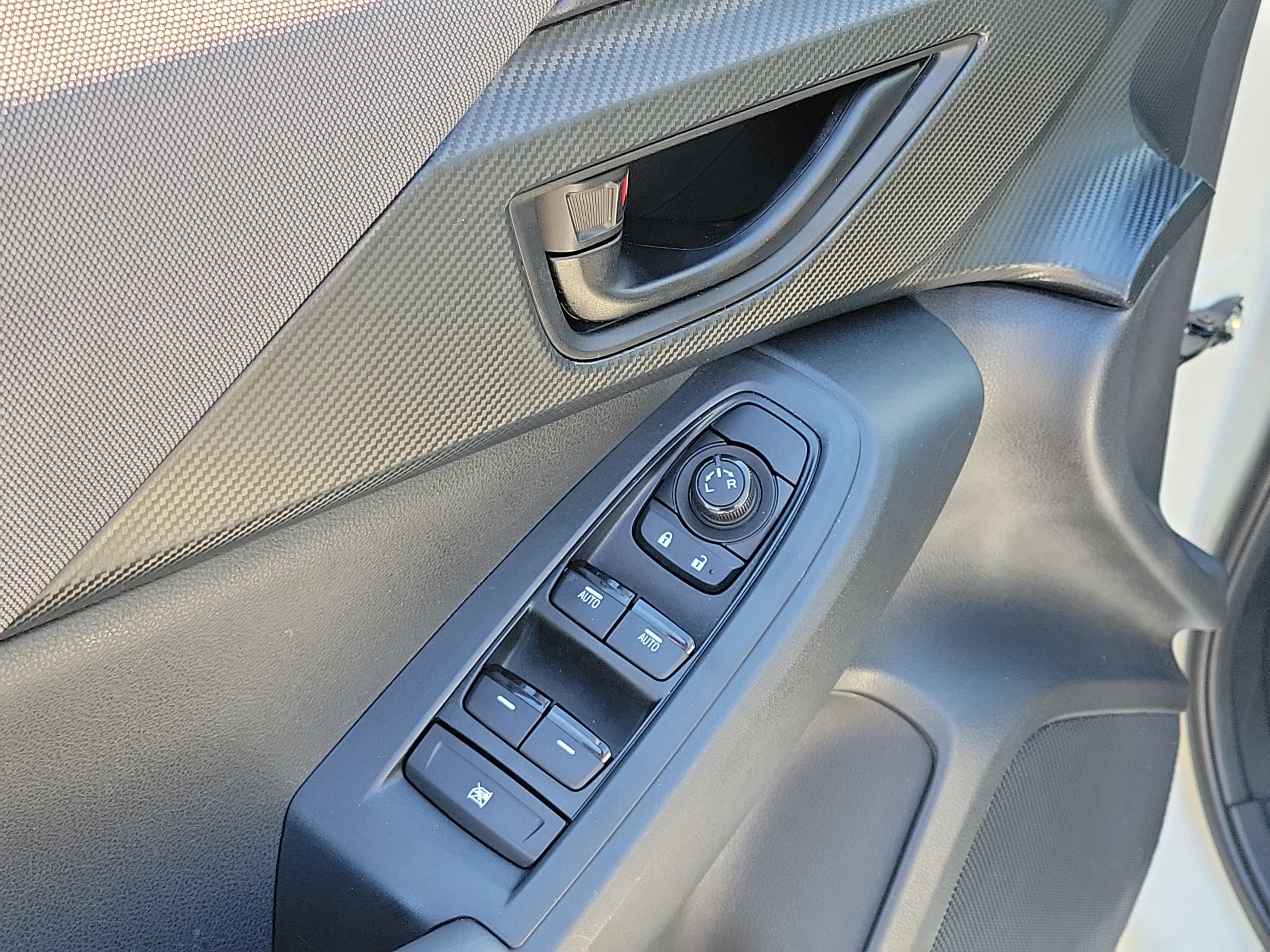 Certified 2024 Subaru Crosstrek 2.0i Premium image 21