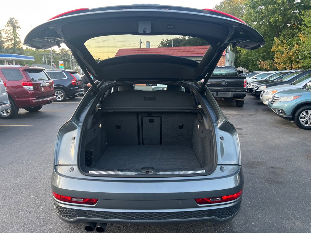 Used 2017 Audi Q3 2.0T Prestige image 5