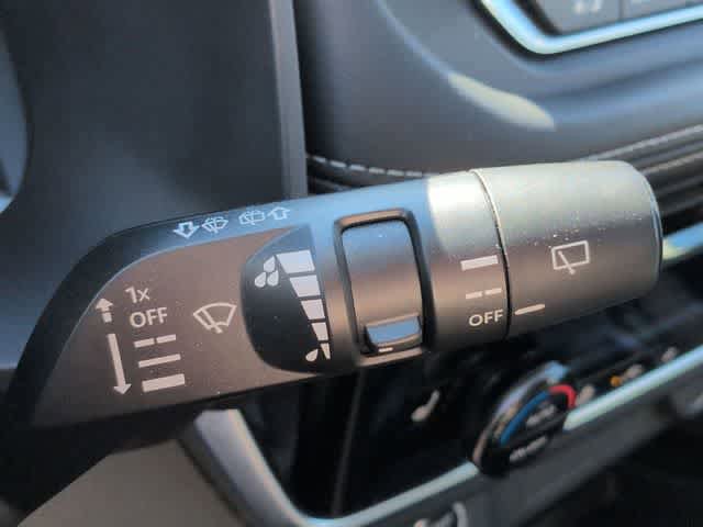 Used 2022 Nissan Rogue SV w/ SV Premium Package AWD/4WD image 27
