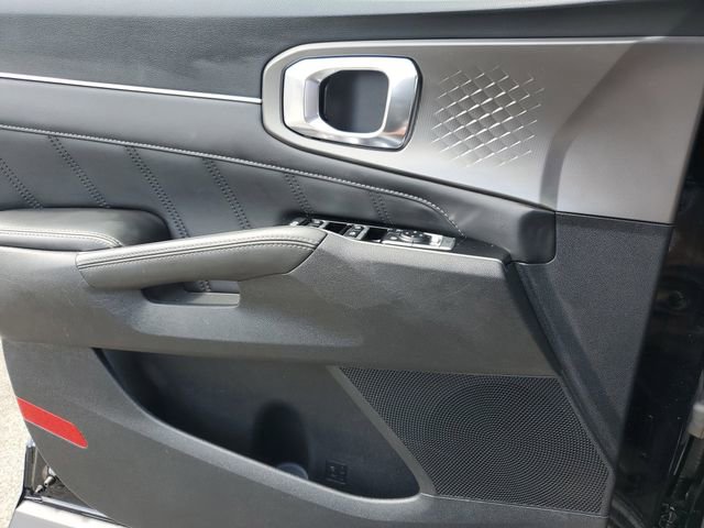 Certified 2024 Kia Sorento SX image 20