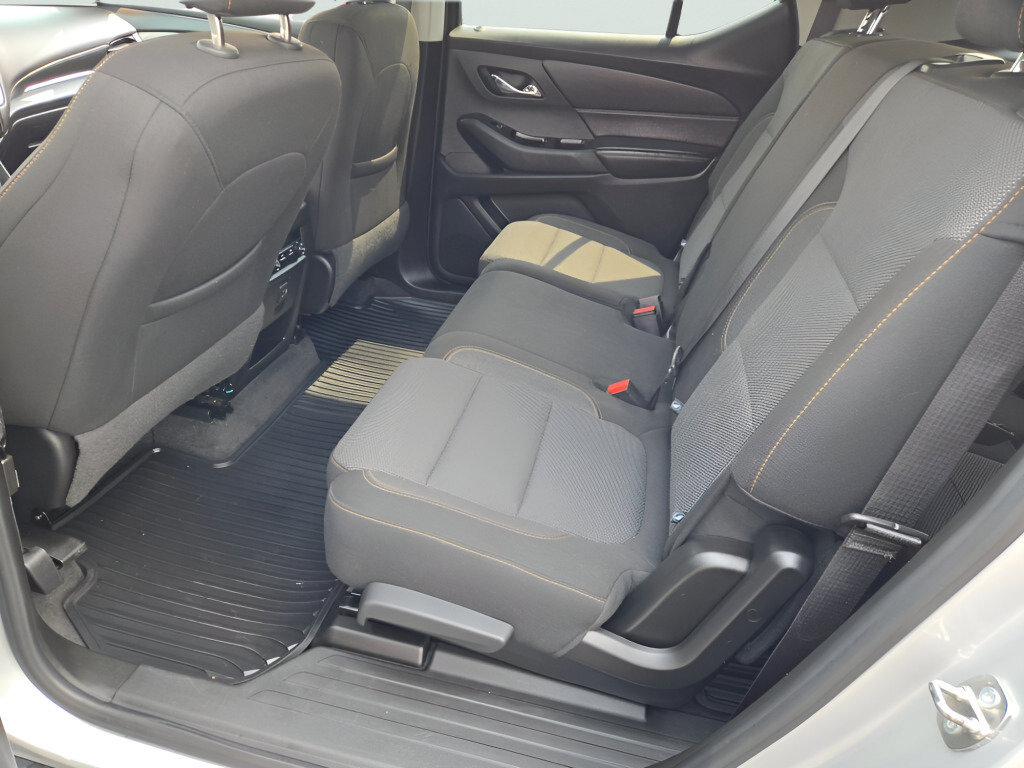 Certified 2019 Chevrolet Traverse LT FWD image 20