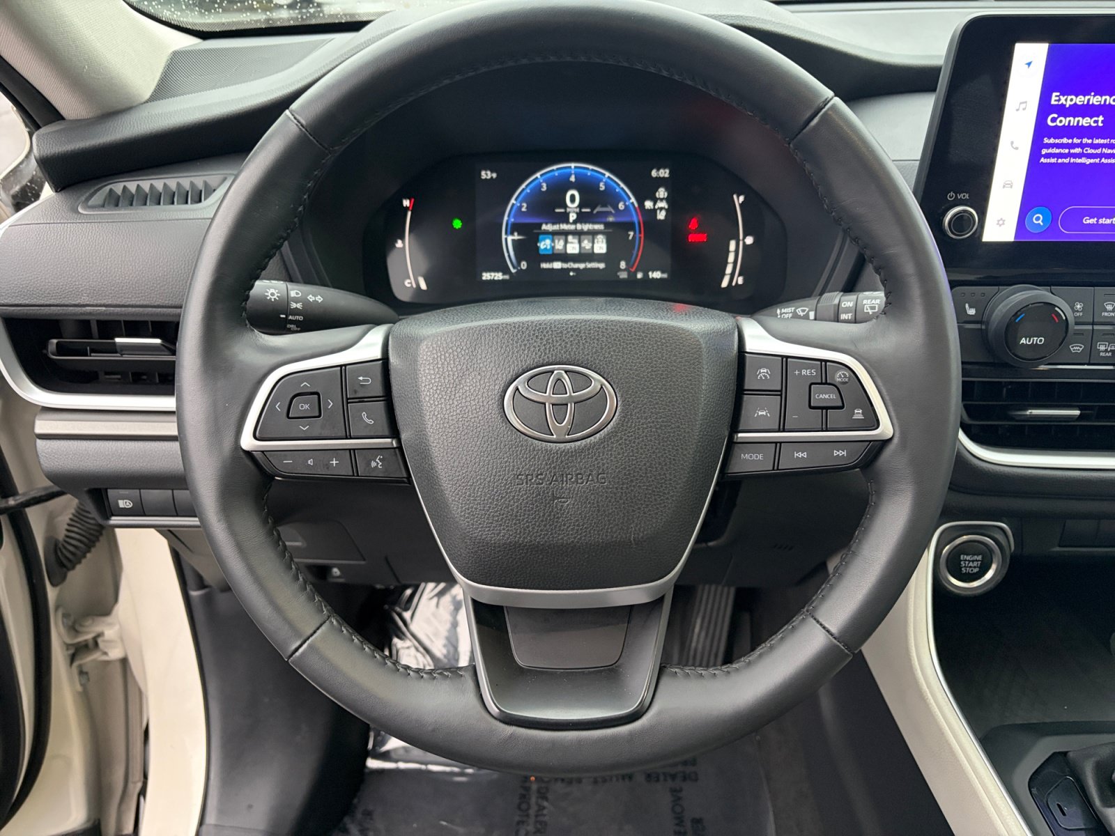 Used 2024 Toyota Grand Highlander FWD image 12