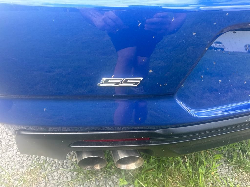 Used 2022 Chevrolet Camaro SS RWD image 22