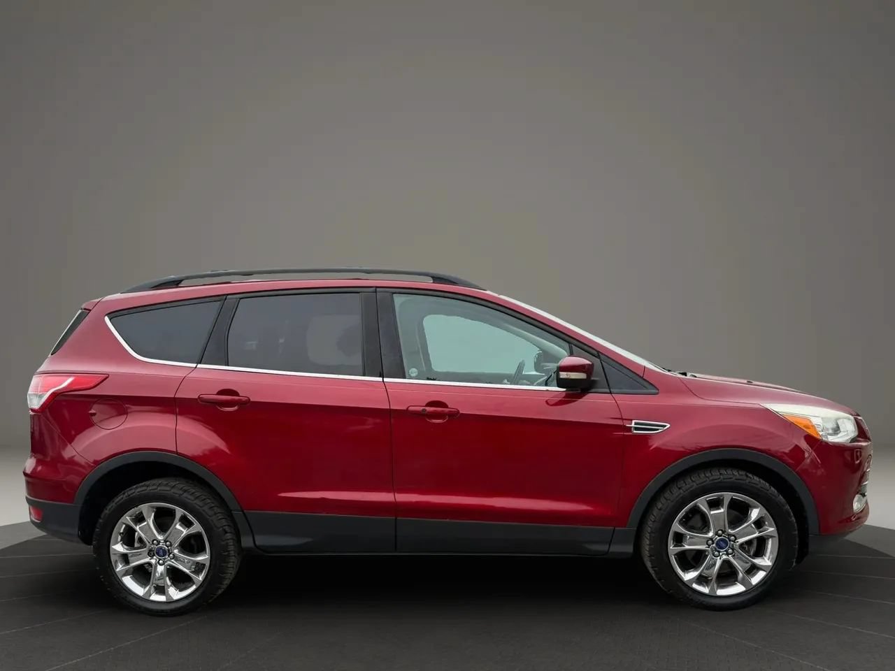 Used 2013 Ford Escape SEL AWD/4WD image 4