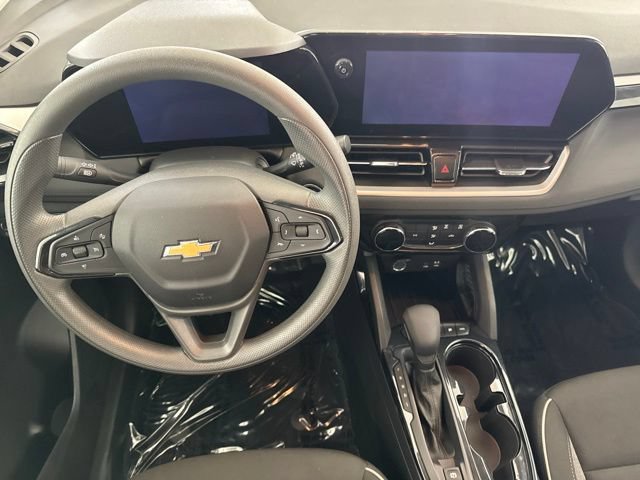 Used 2025 Chevrolet TrailBlazer LT AWD/4WD image 27