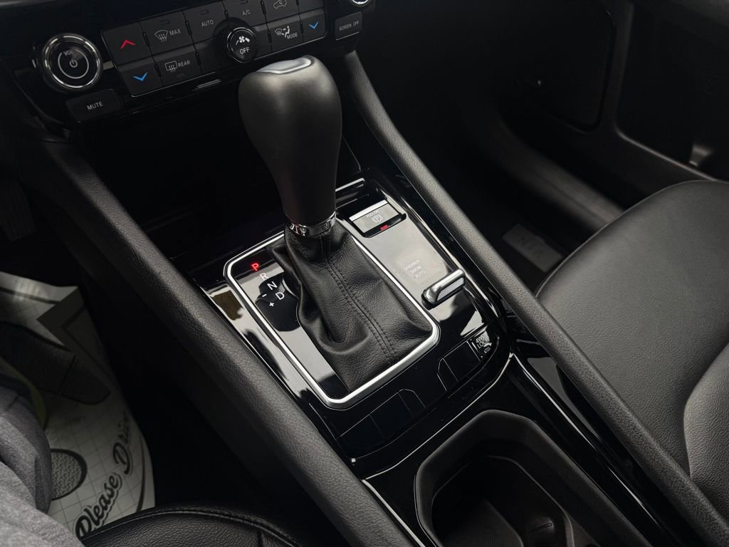 Used 2024 Jeep Compass Limited w/ Sun and Sound Group image 26