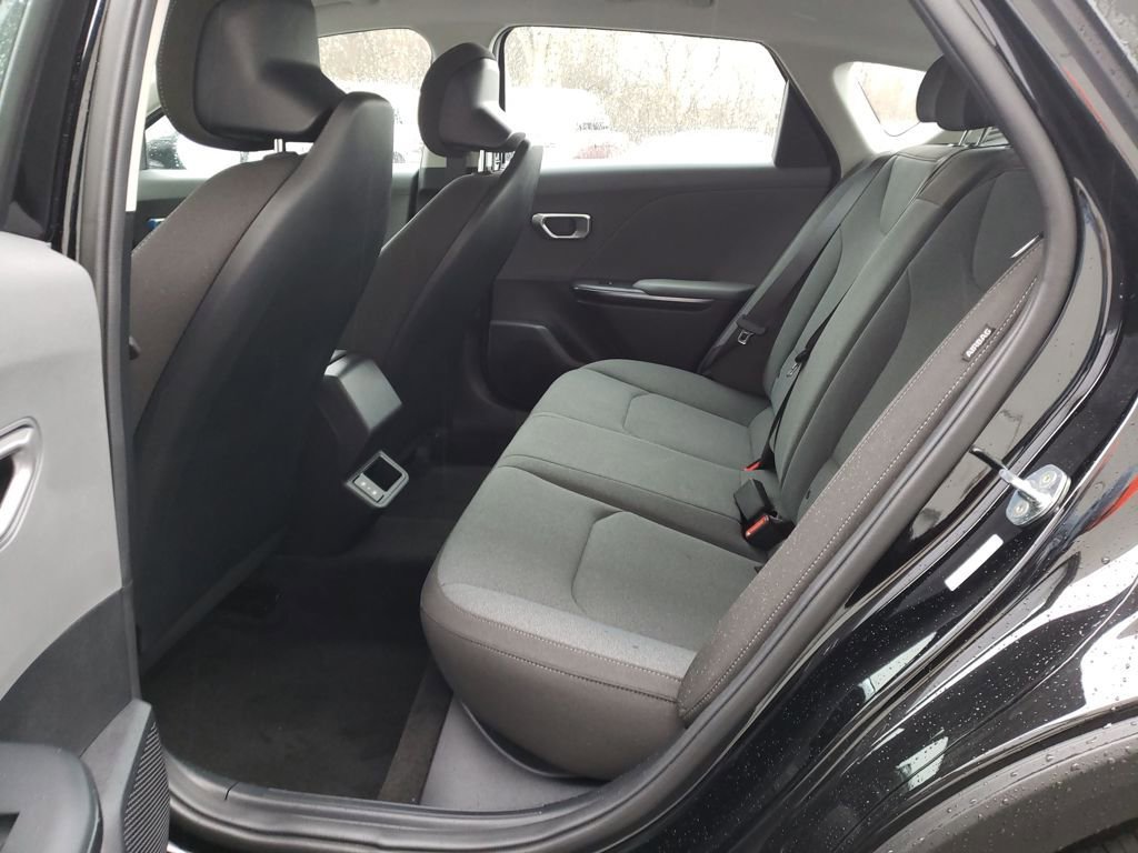 New 2025 Kia K4 LXS image 22