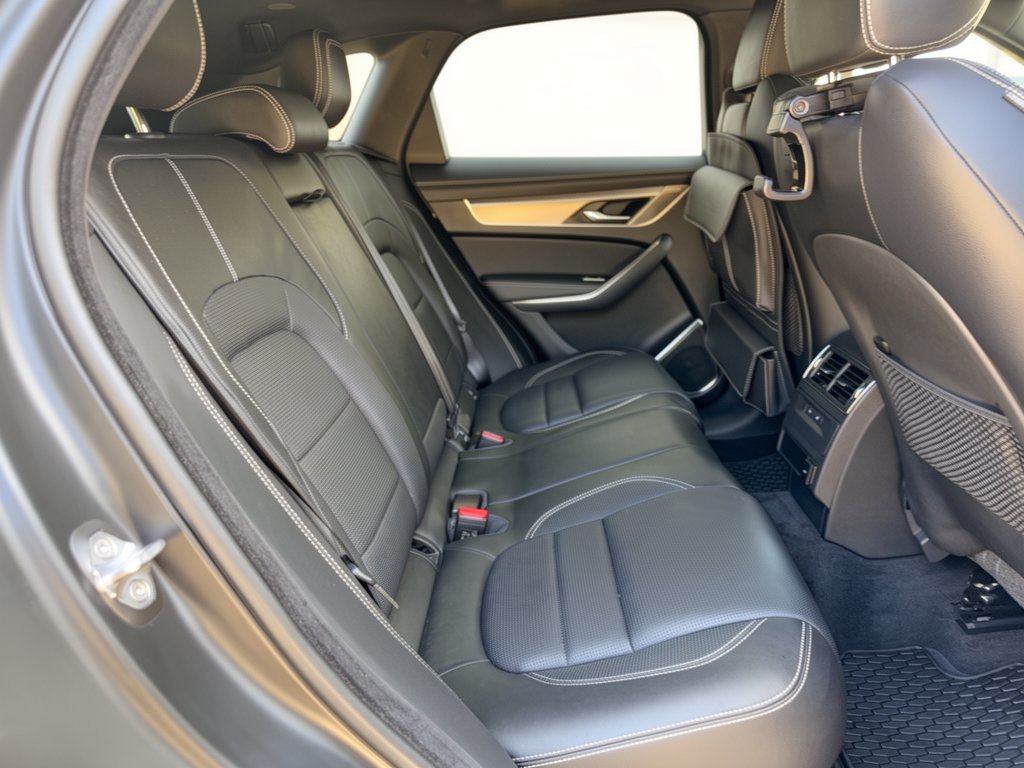 Used 2021 Jaguar F-PACE R-Dynamic S AWD/4WD image 29