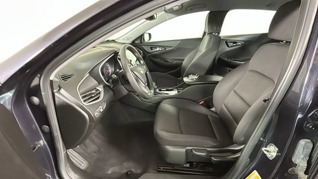 Used 2022 Chevrolet Malibu LS FWD image 11