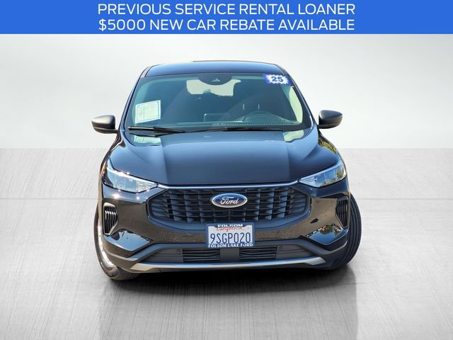 Used 2025 Ford Escape Active FWD image 2