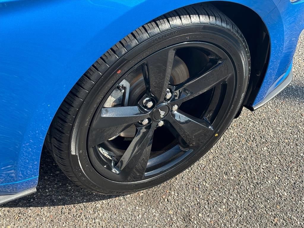 Used 2021 Ford Mustang EcoBoost w/ Black Accent Package image 28