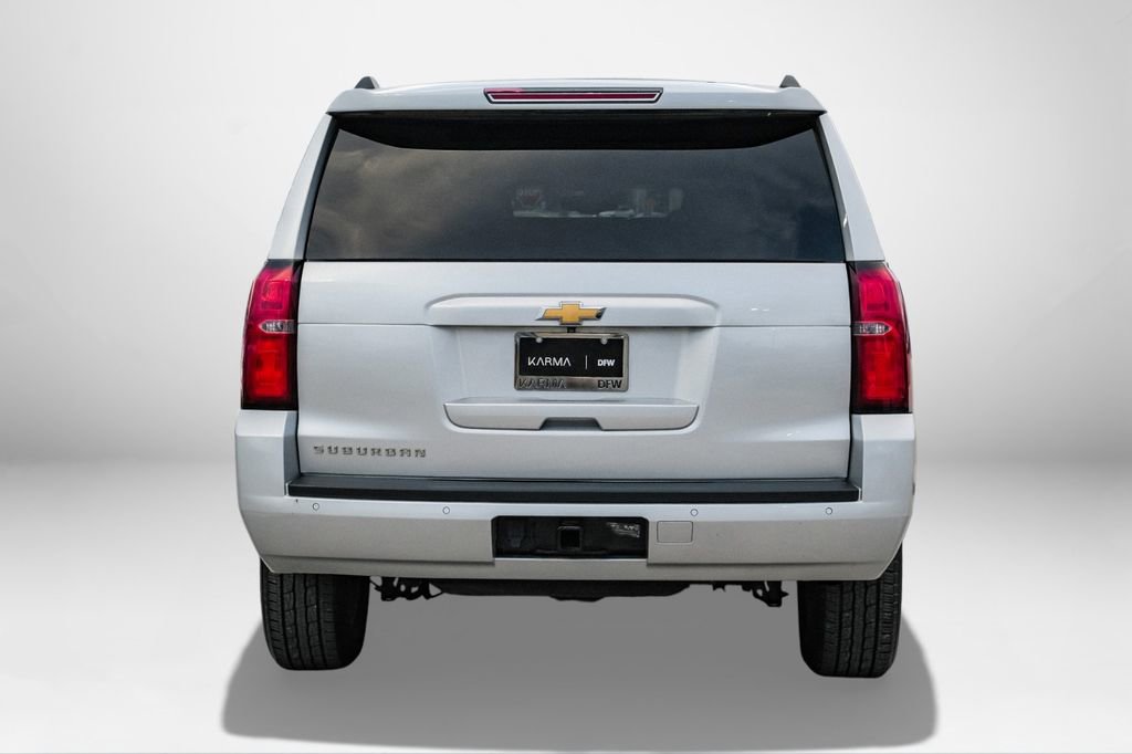 Used 2018 Chevrolet Suburban LT image 7