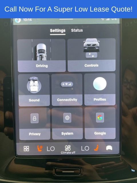 Used 2026 Volvo XC40 B5 Core w/ Climate Package image 21