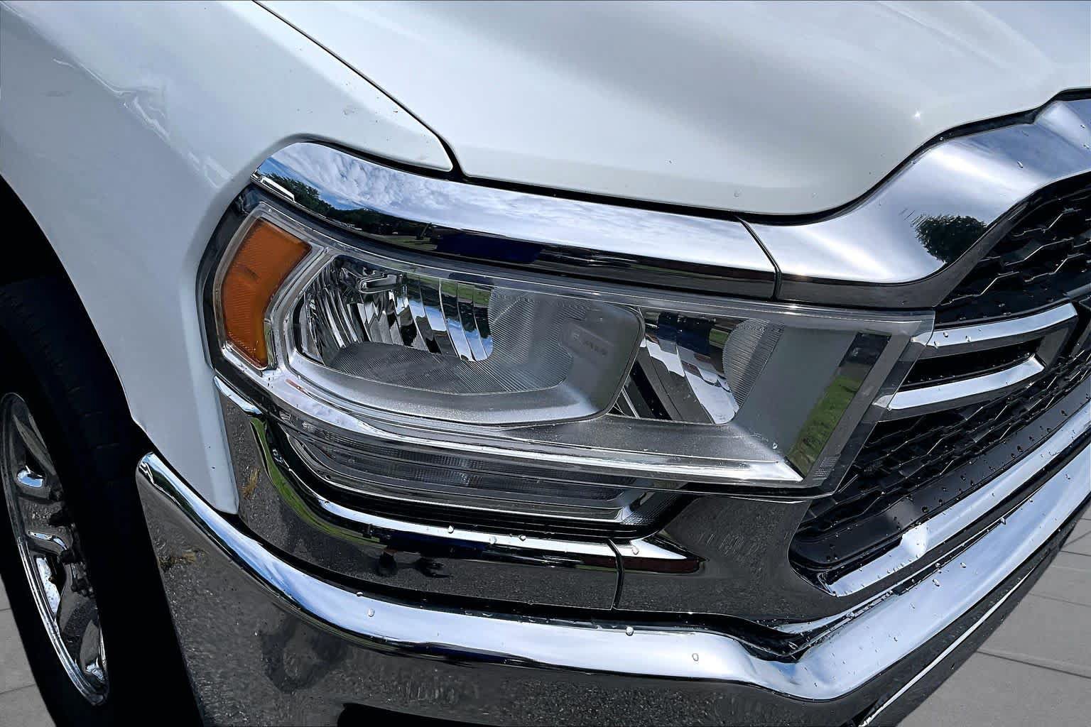 Used 2024 RAM 2500 Tradesman w/ Chrome Appearance Group AWD/4WD image 26