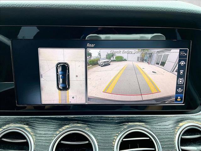 Used 2019 Mercedes-Benz E 300 image 23