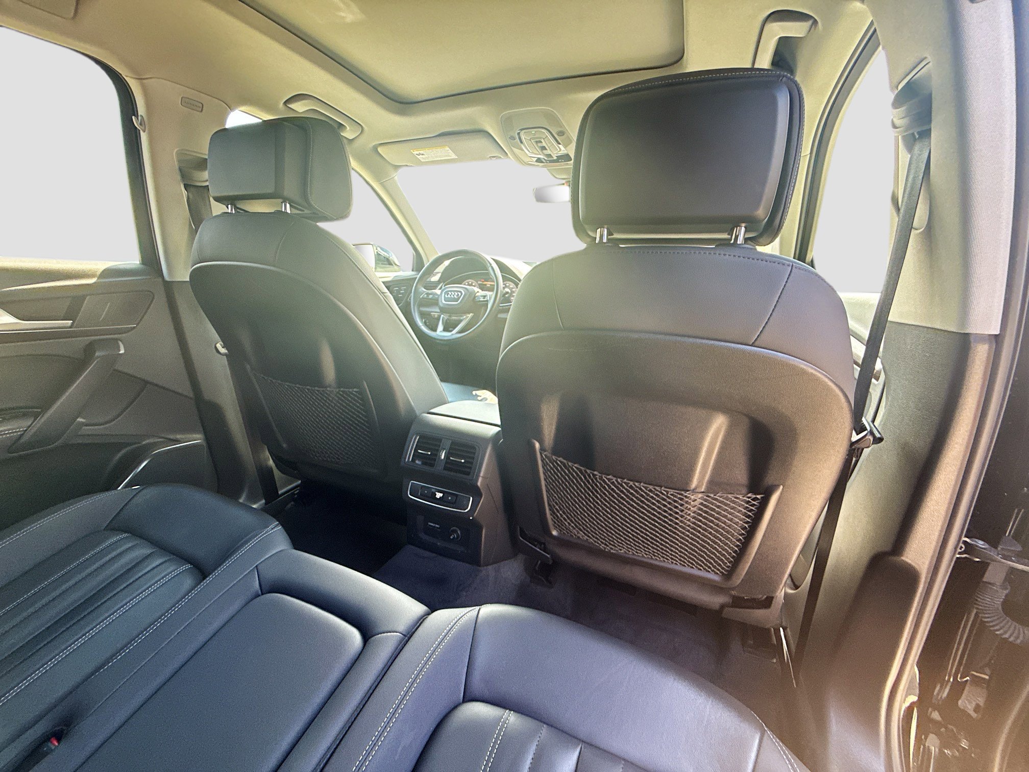 Used 2021 Audi Q5 Premium Plus w/ Premium Plus Package image 29