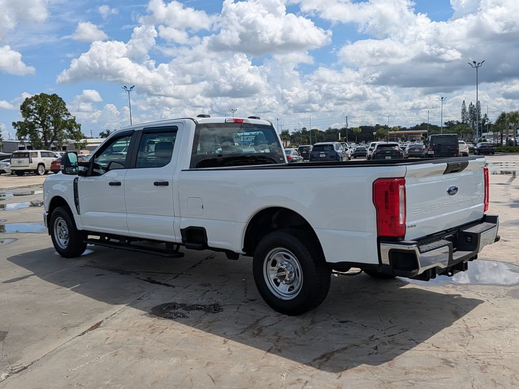 Used 2025 Ford F350 XL w/ XL Chrome Package RWD image 6