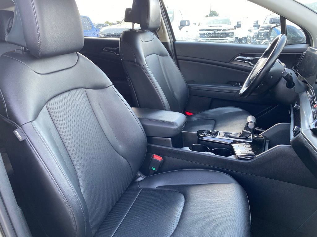 Used 2023 Kia Sportage EX image 22