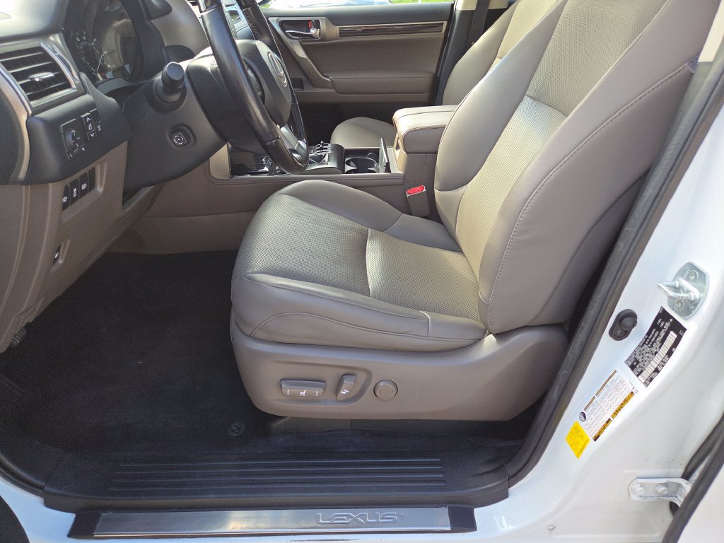 Used 2020 Lexus GX 460 Premium w/ Premium Package AWD/4WD image 6