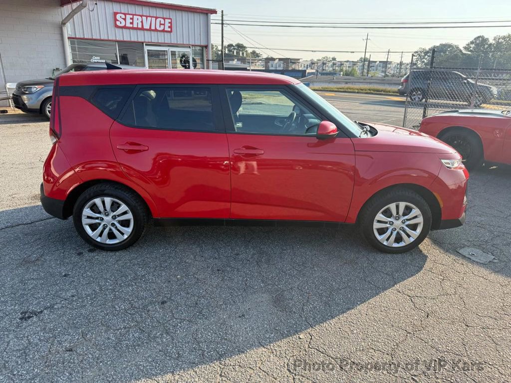 Used 2021 Kia Soul LX image 5