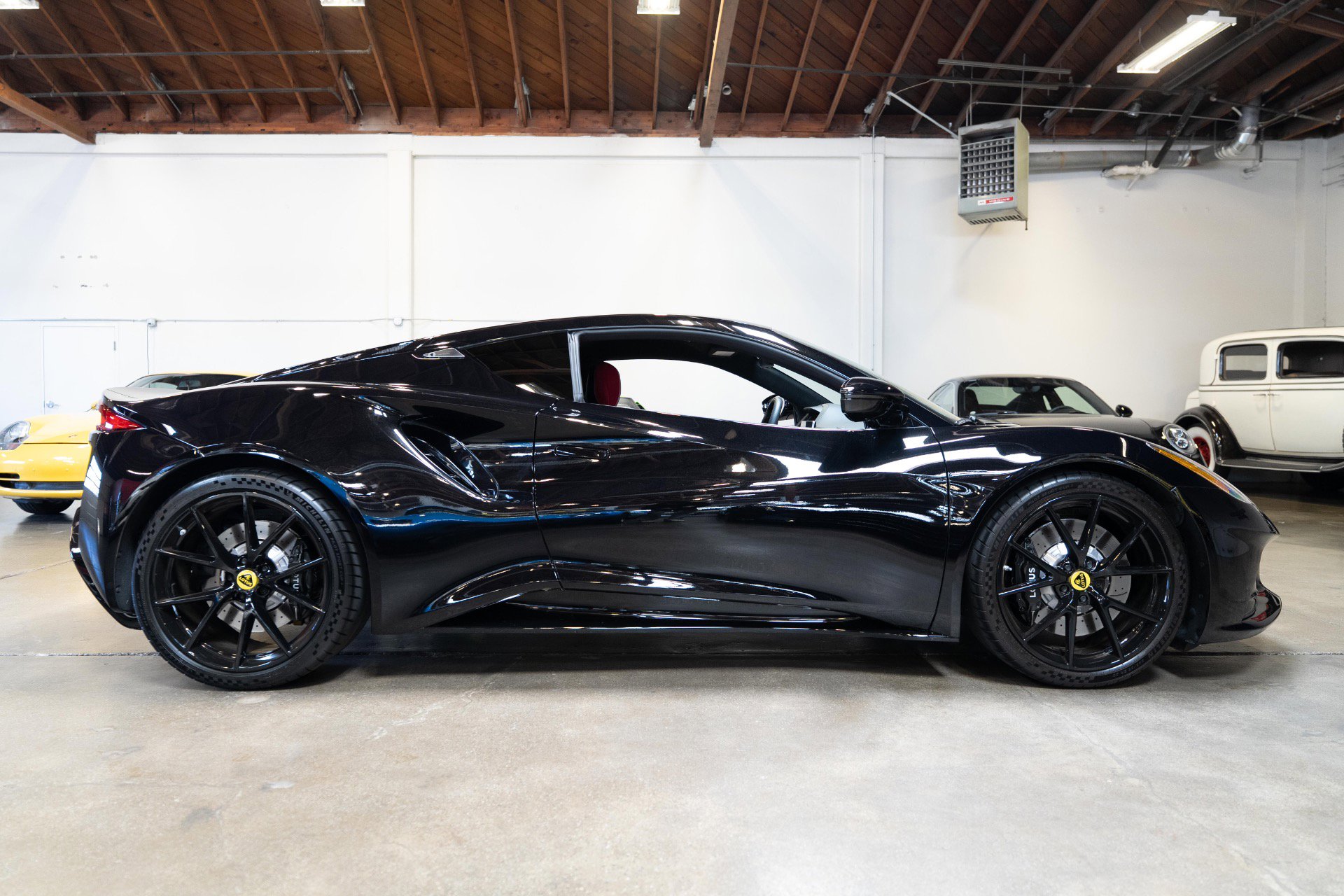 Used 2024 Lotus Emira First Edition image 51