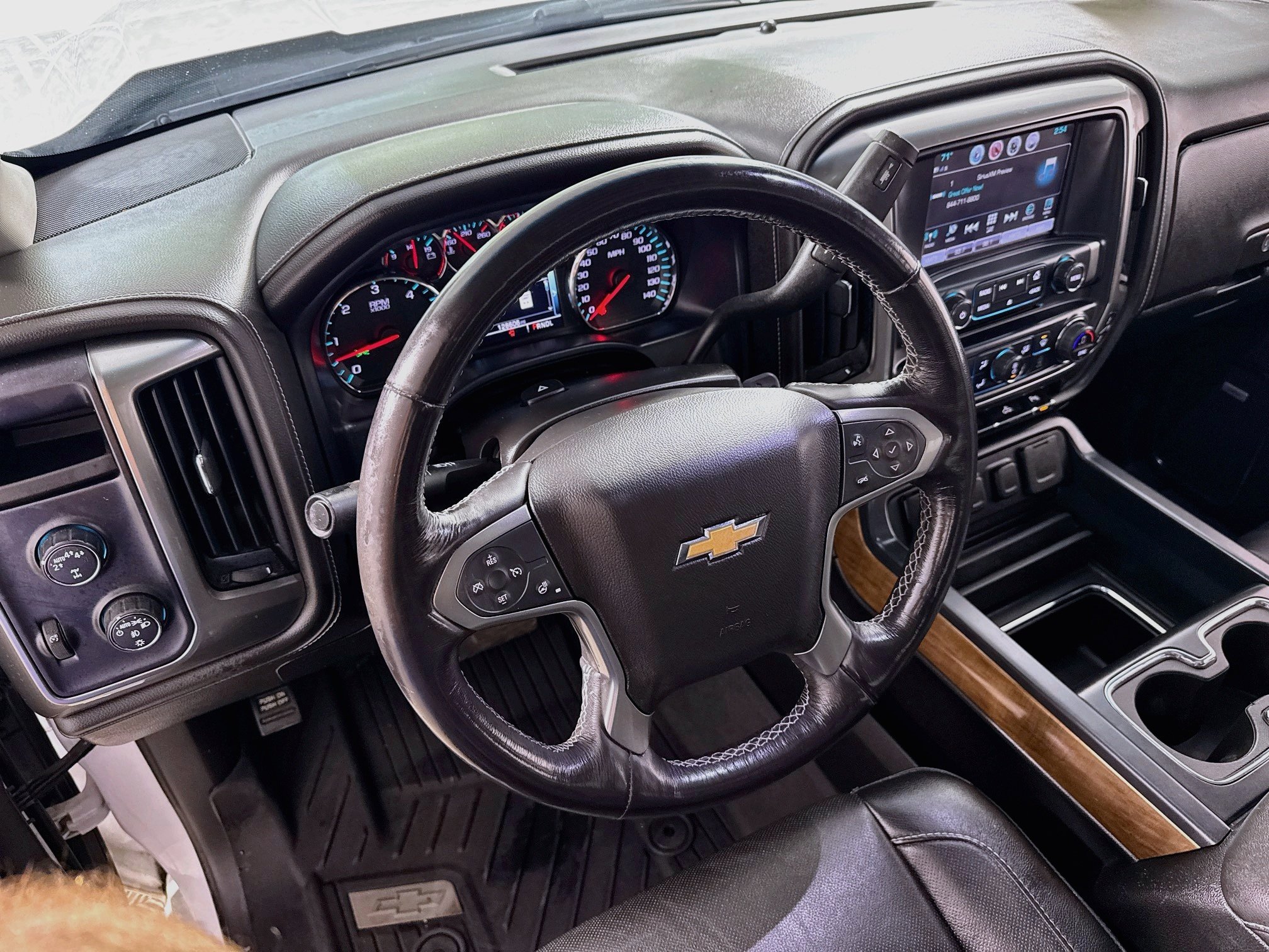 Used 2018 Chevrolet Silverado 1500 LTZ w/ Sport Package AWD/4WD image 24
