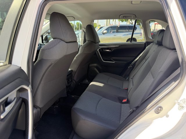 Used 2023 Toyota RAV4 XLE FWD image 13