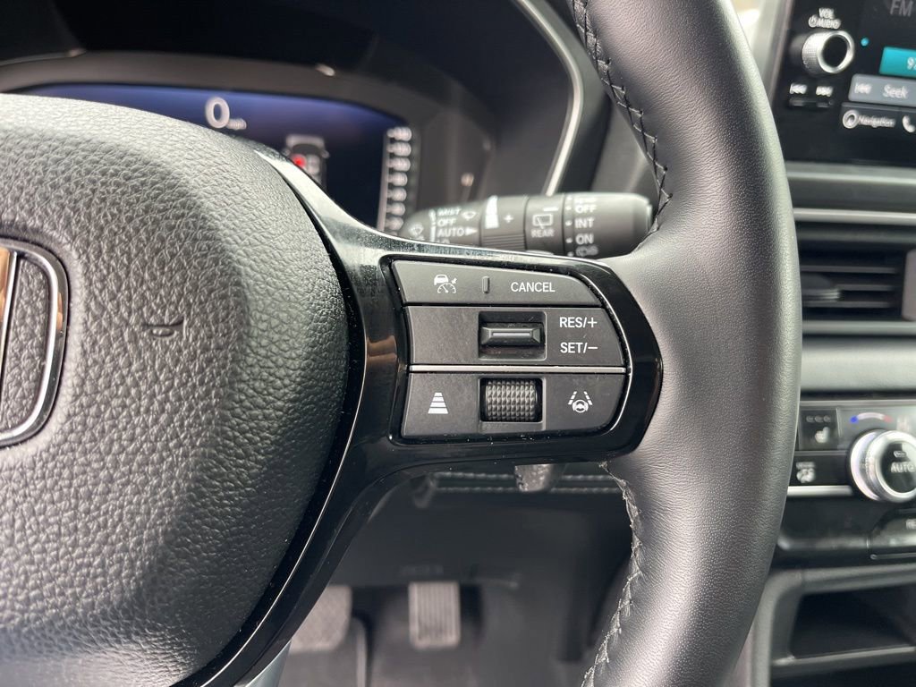 Used 2025 Honda Pilot Elite image 19