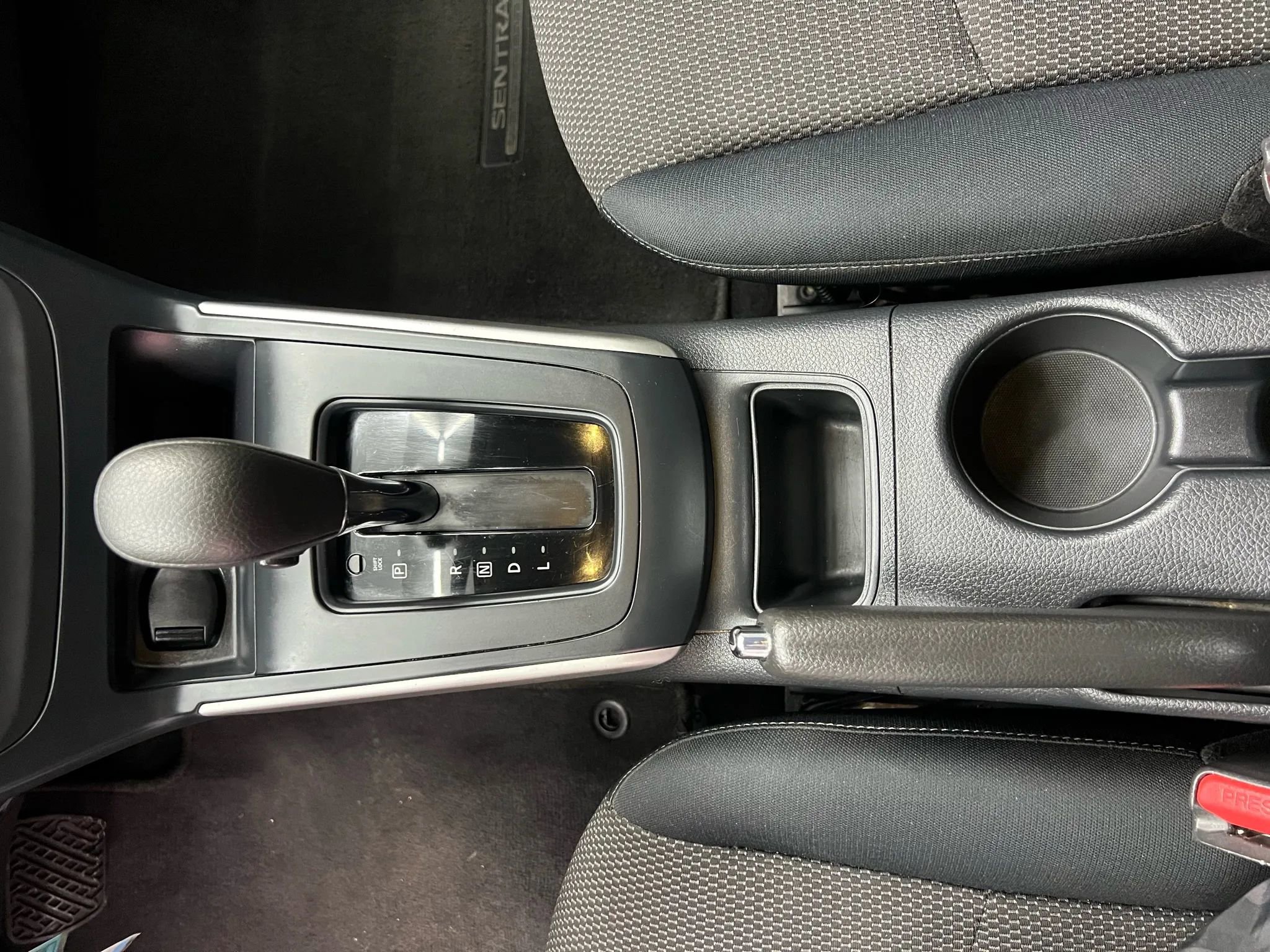 Used 2017 Nissan Sentra S image 18